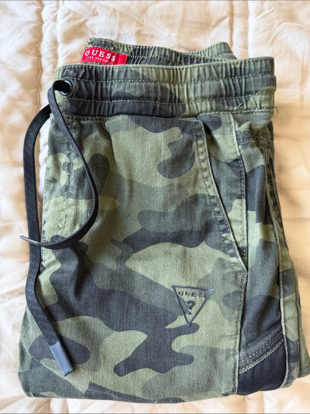 Guess Men's Green Camo Jogger Shorts with Drawstring